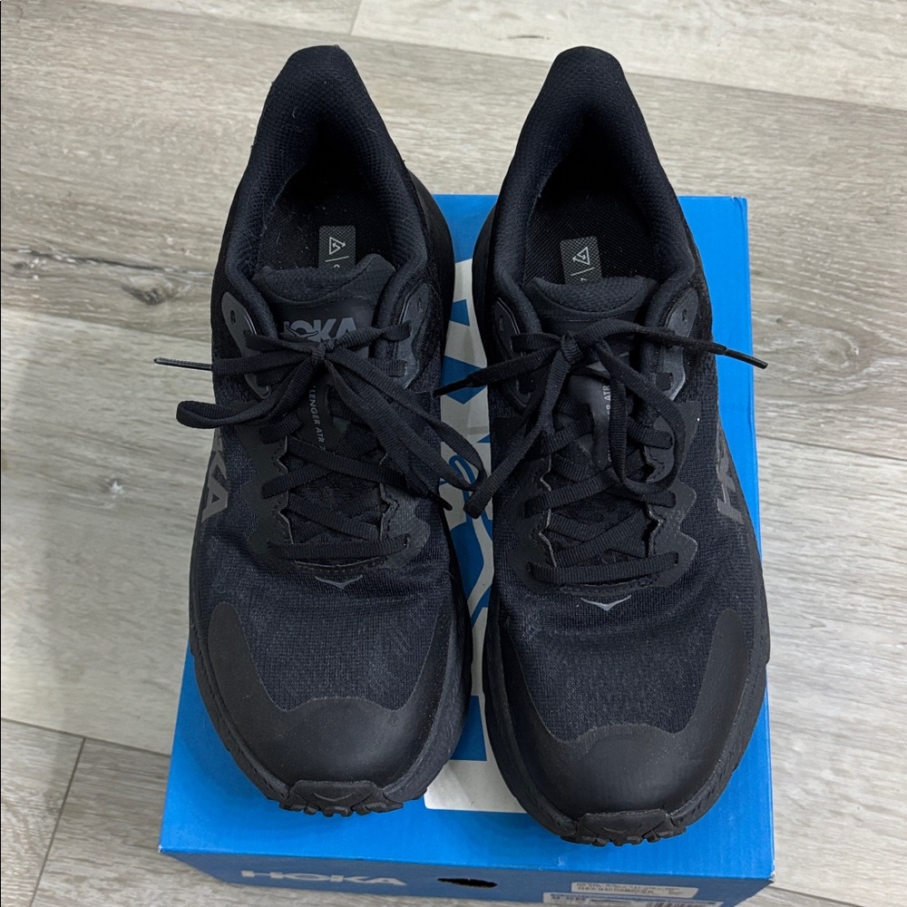 Hoka Challenger ATR 7 GTX Athletic Shoes
Size 9.5B Black on Black With Box